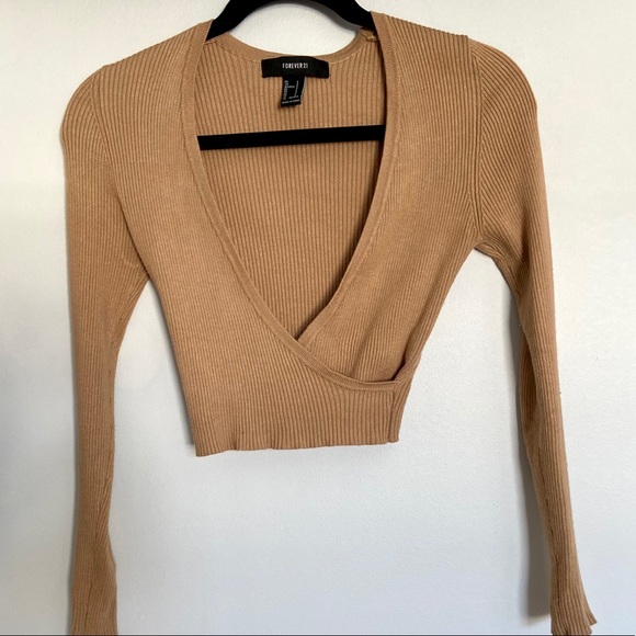 Forever 21 Tops - Forever 21 Tan Ribbed wrap crop top long sleeve S